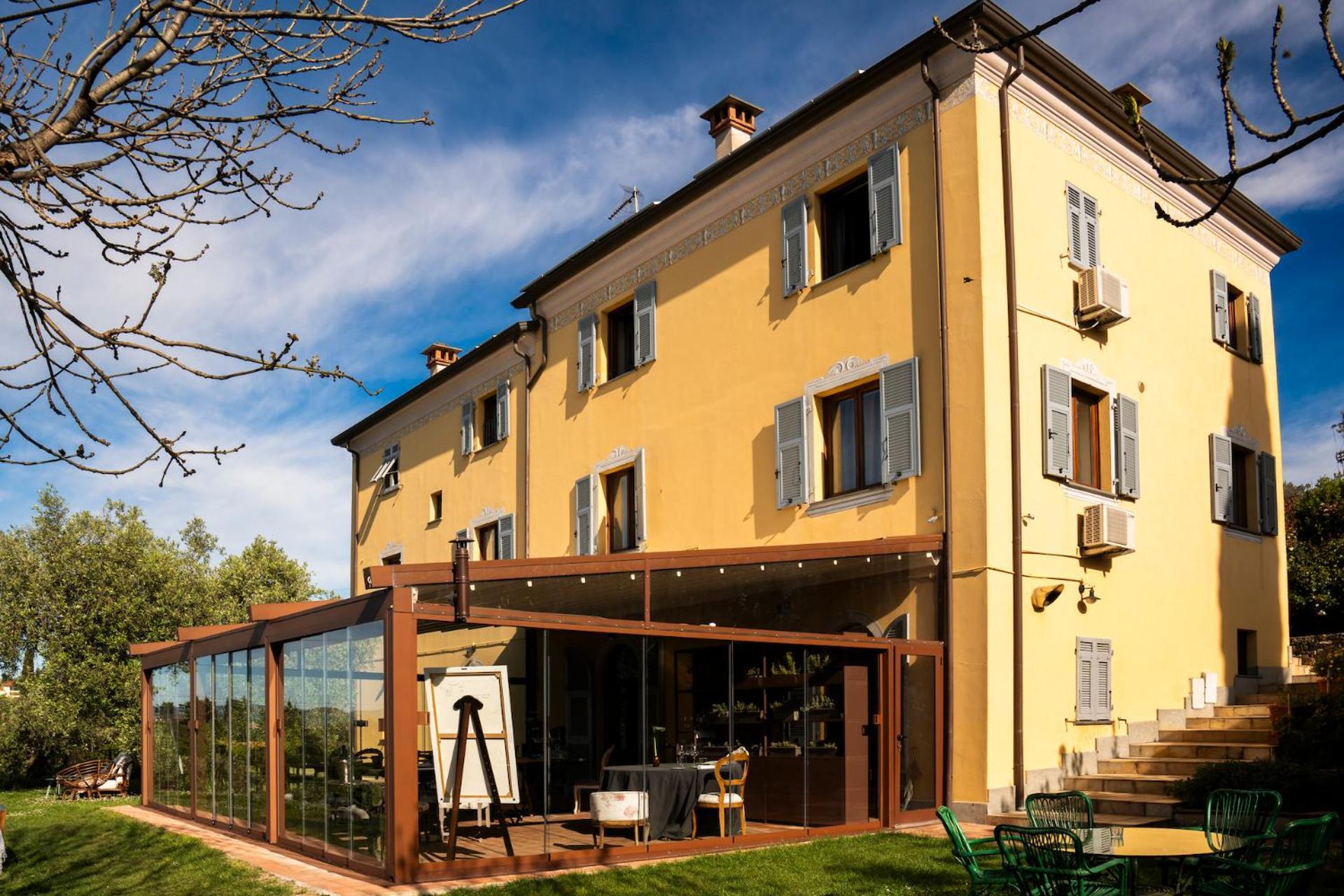 Locanda De Banchieri Fosdinovo Buitenkant foto
