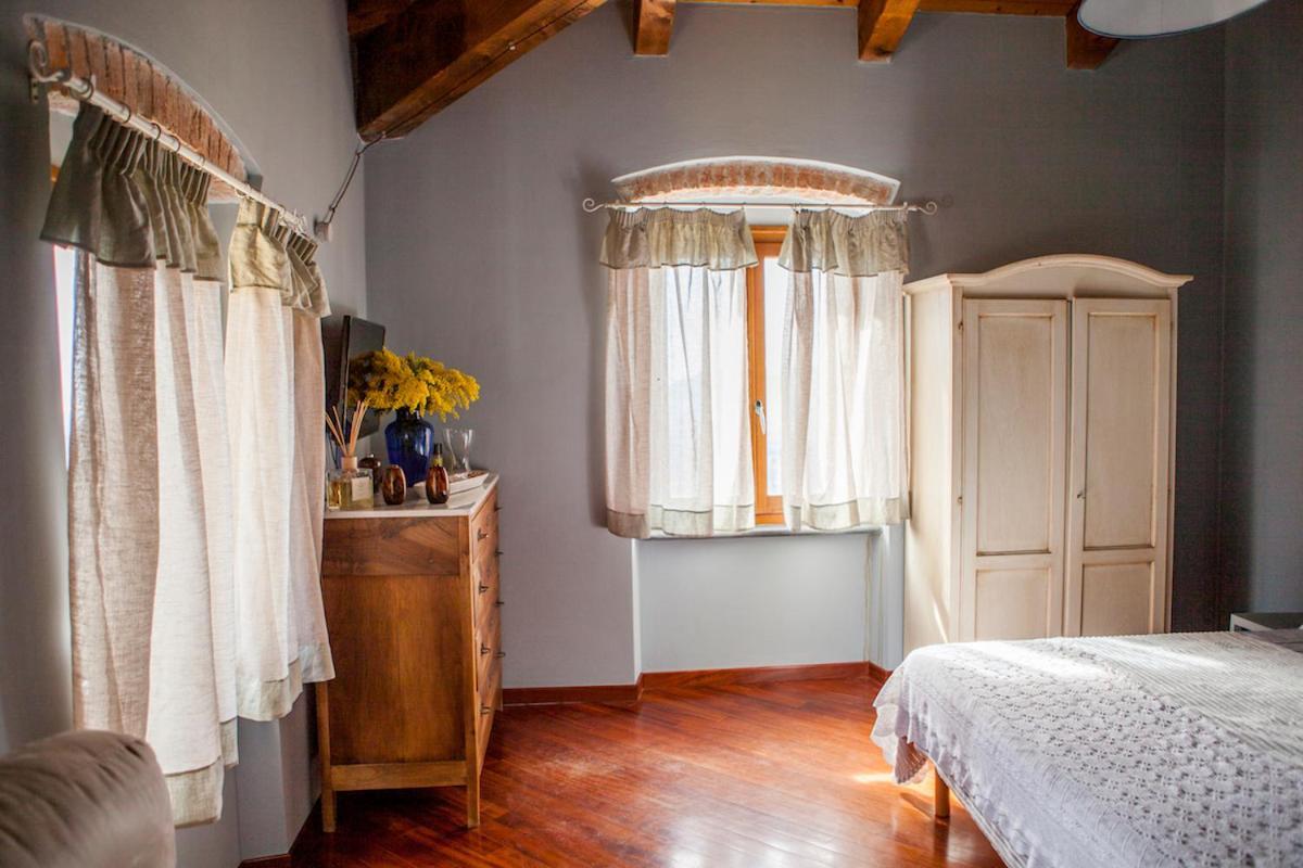 Locanda De Banchieri Fosdinovo Buitenkant foto