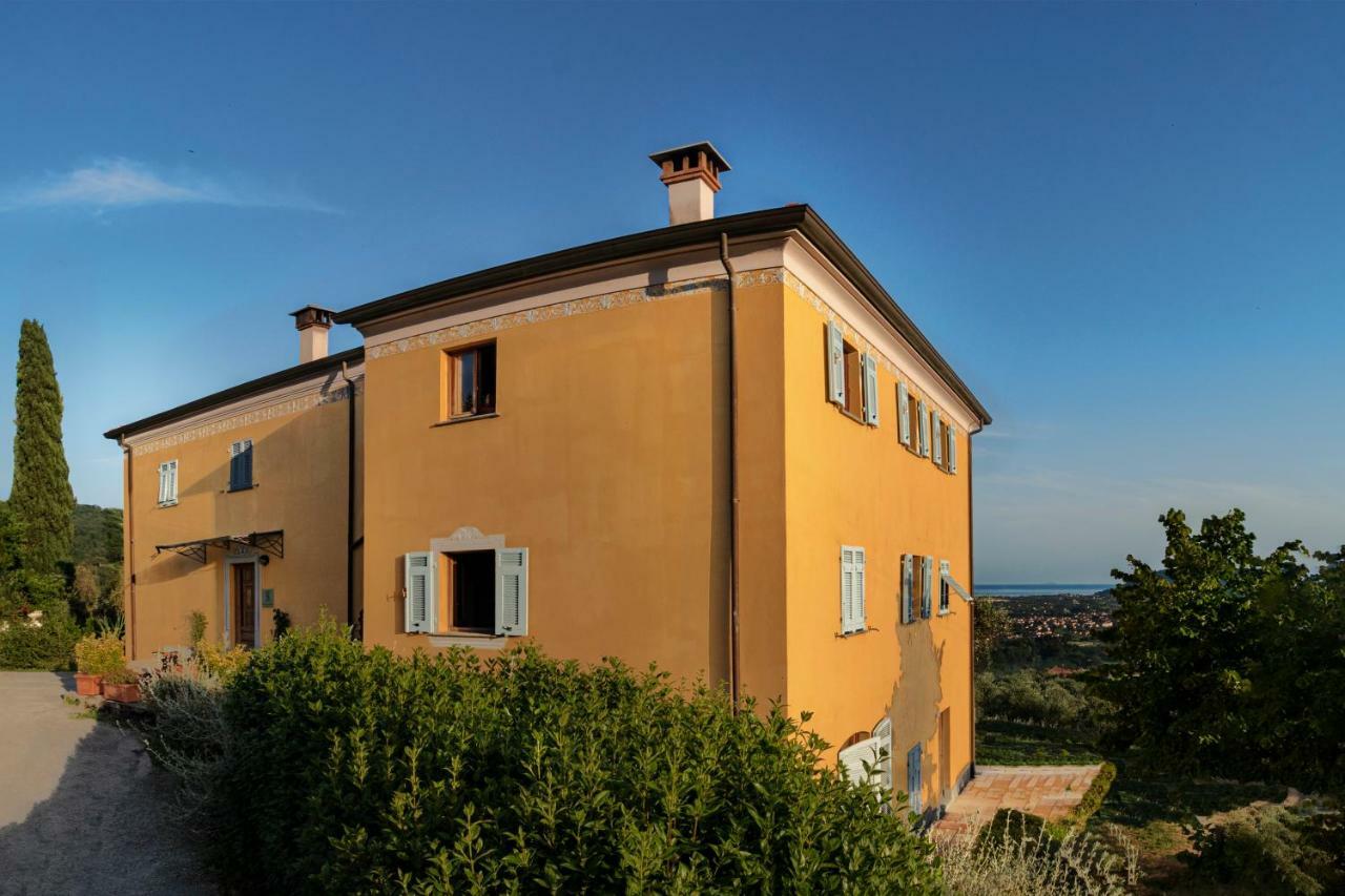 Locanda De Banchieri Fosdinovo Buitenkant foto